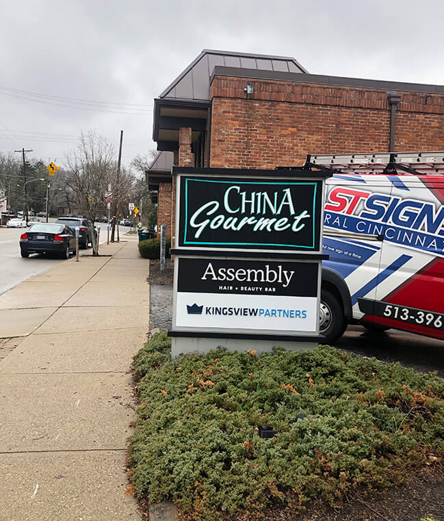 Sign & Graphics Installation